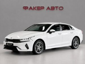 Kia K5 III 2021