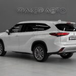 Toyota Highlander IV (XU70) 2026