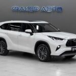 Toyota Highlander IV (XU70) 2025