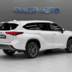 Toyota Highlander IV (XU70) 2025