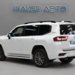 Toyota Land Cruiser 300 Series 2021