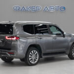 Toyota Land Cruiser 300 Series 2022