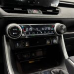 Toyota RAV4 V (XA50) 2025