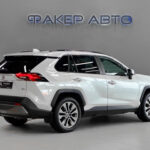 Toyota RAV4 V (XA50) 2021